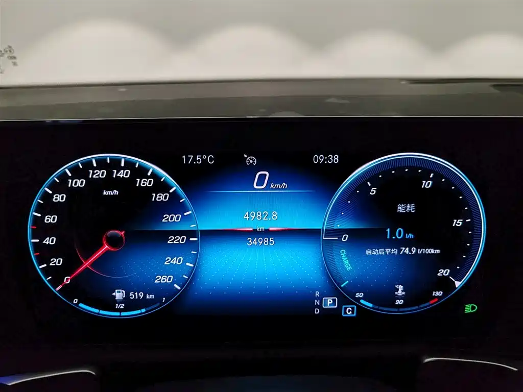 Mercedes-Benz GLB 2023 GLB 220 Dynamic фото 11