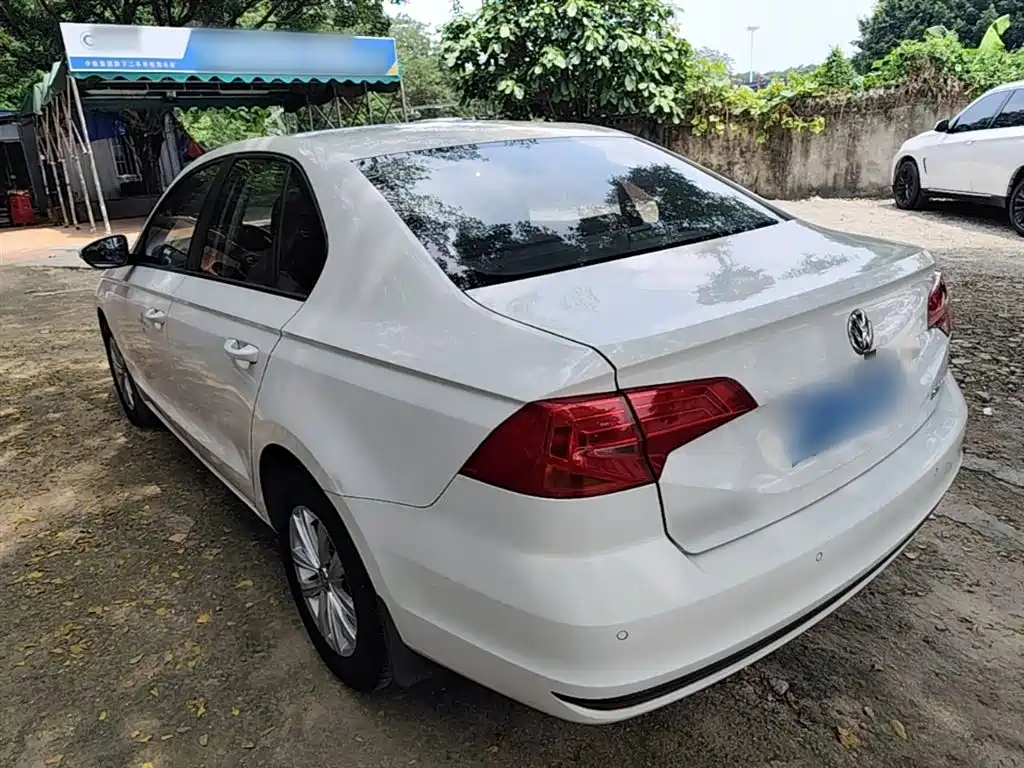 Volkswagen Bora 2016 Model 1.6L Automatic Fashion фото 5