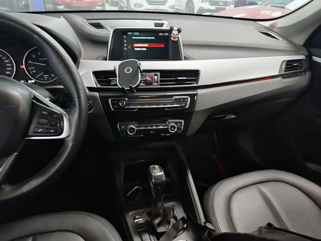 BMW X1 2016 sDrive18Li Fashion Model фото 13