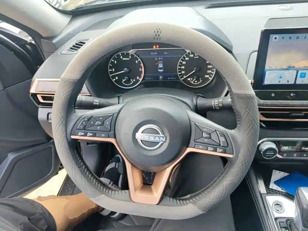 Nissan Teana 2025 2024 2.0L SV Black Gold Edition