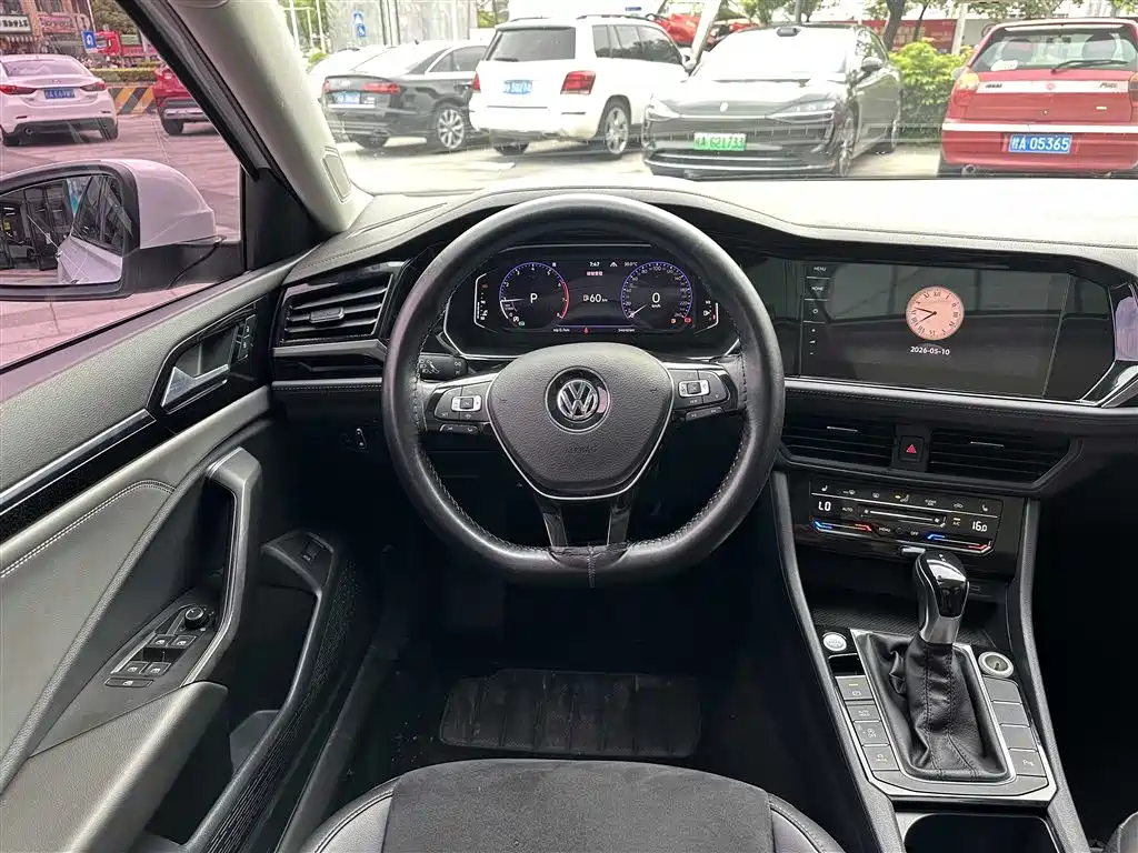 Volkswagen Sagitar 2021 280TSI DSG Luxury Smart Connect фото 16