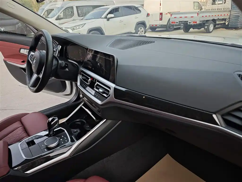BMW 3 Series 2022 Facelift 325Li M Sport Package фото 12