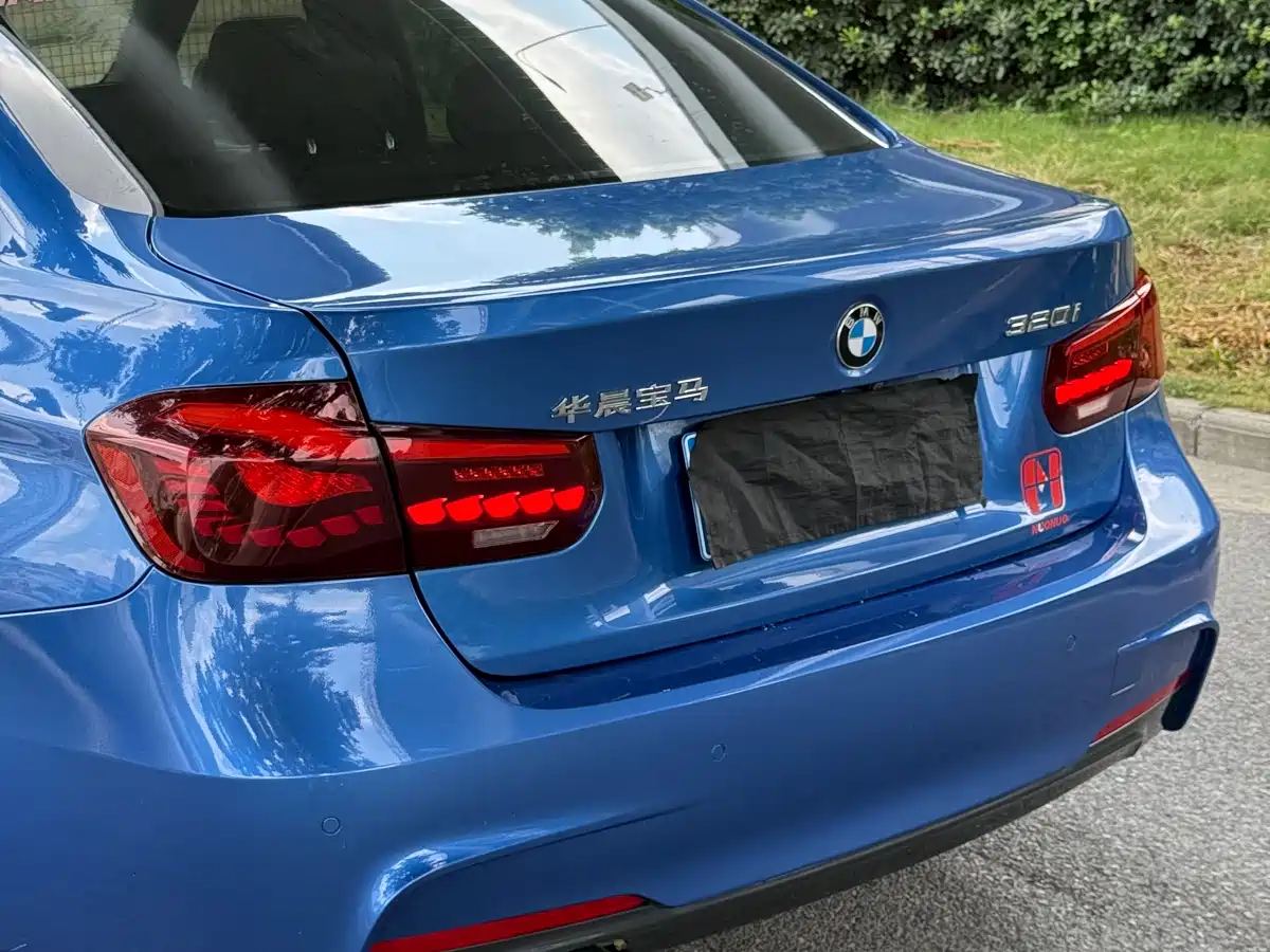 BMW 3 Series 2018 320i M Sport Package фото 12