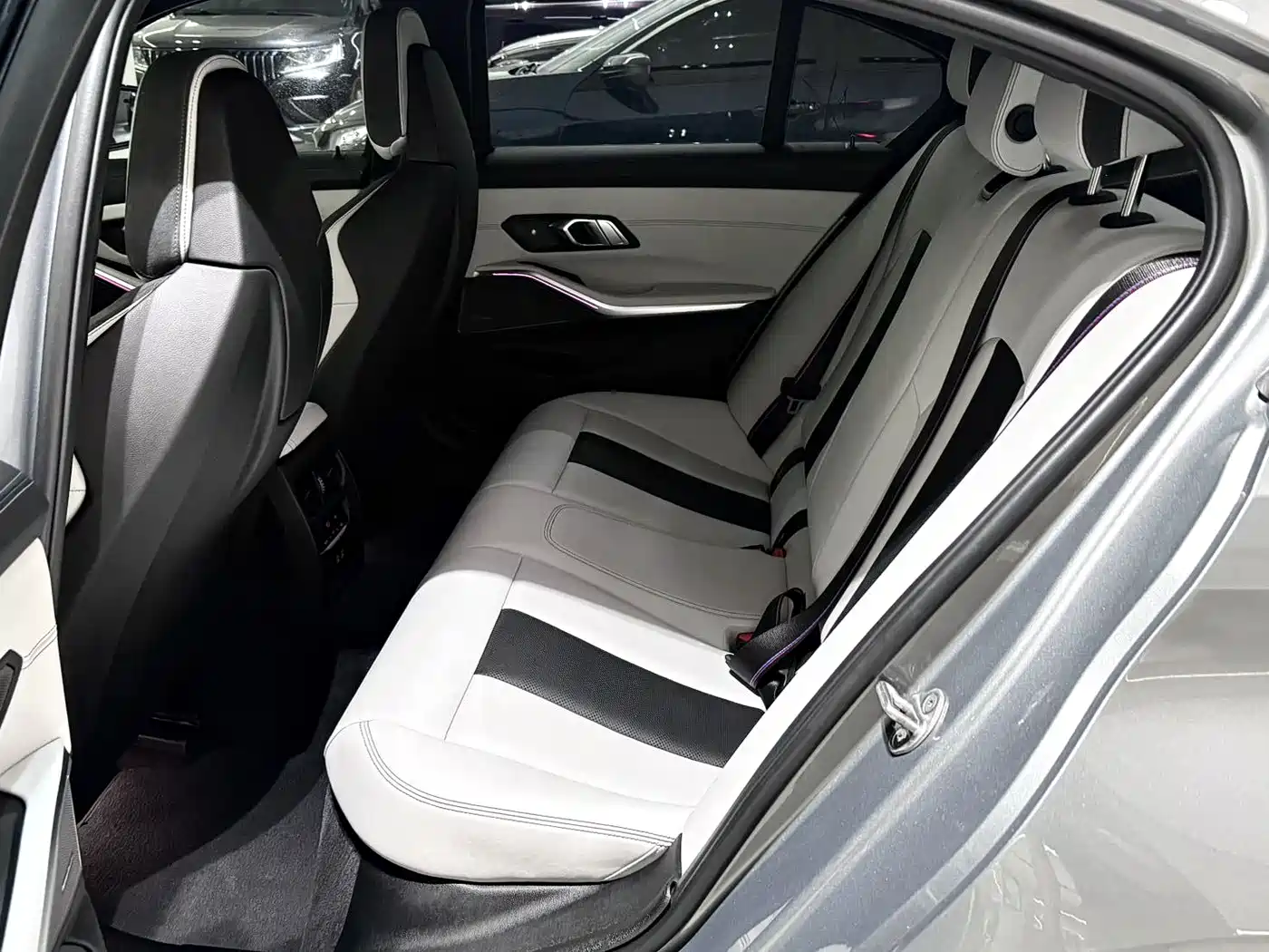 BMW M3 2023 M3 Sedan Thunder Edition фото 6
