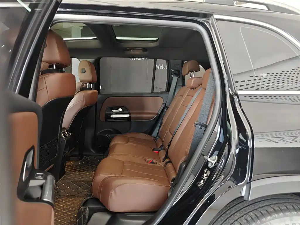 Mercedes-Benz GLB 2023 GLB 220 Dynamic фото 7