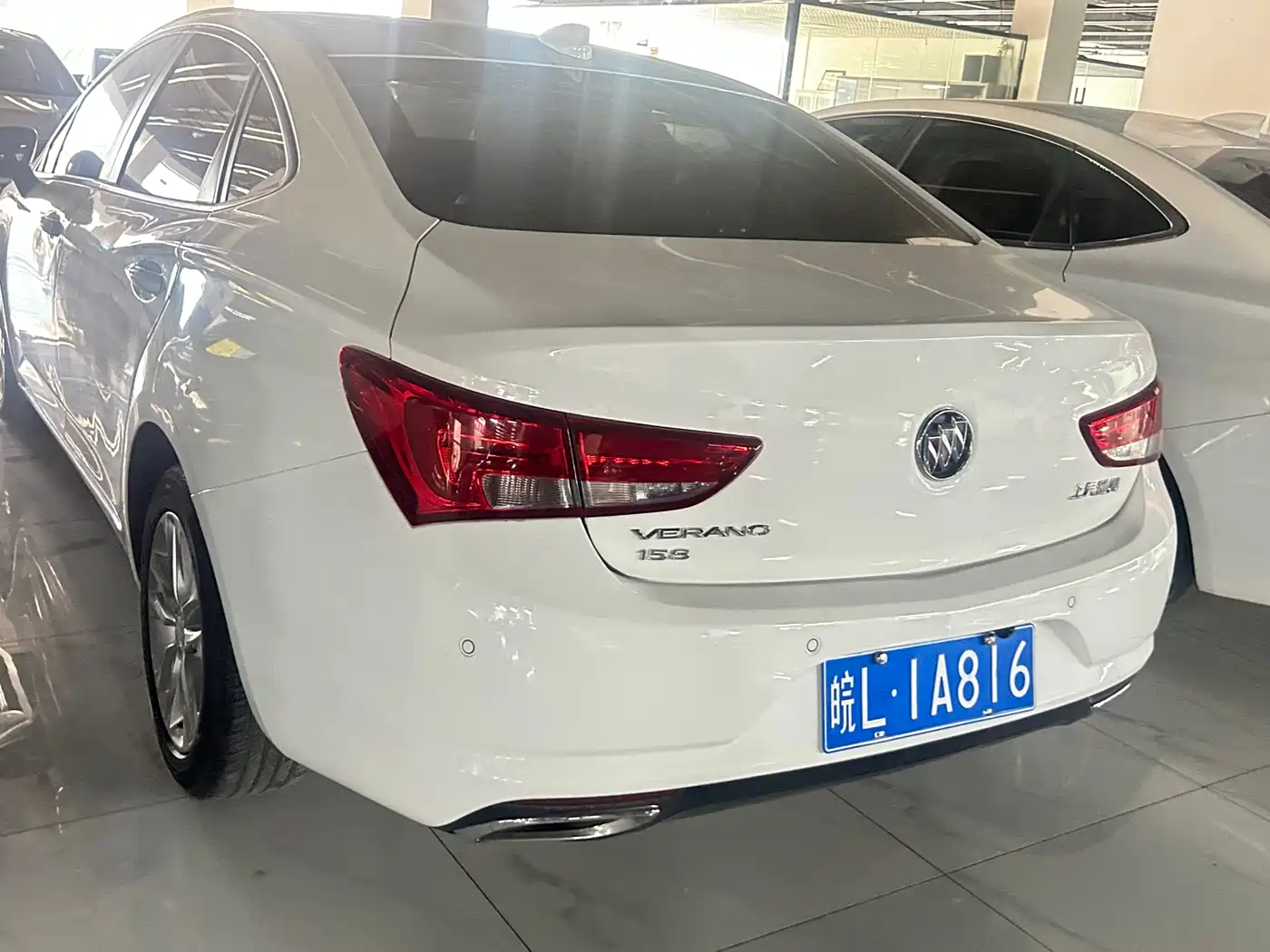 Buick Verano 2018 Sedan 20T Dual Clutch Leading фото 8