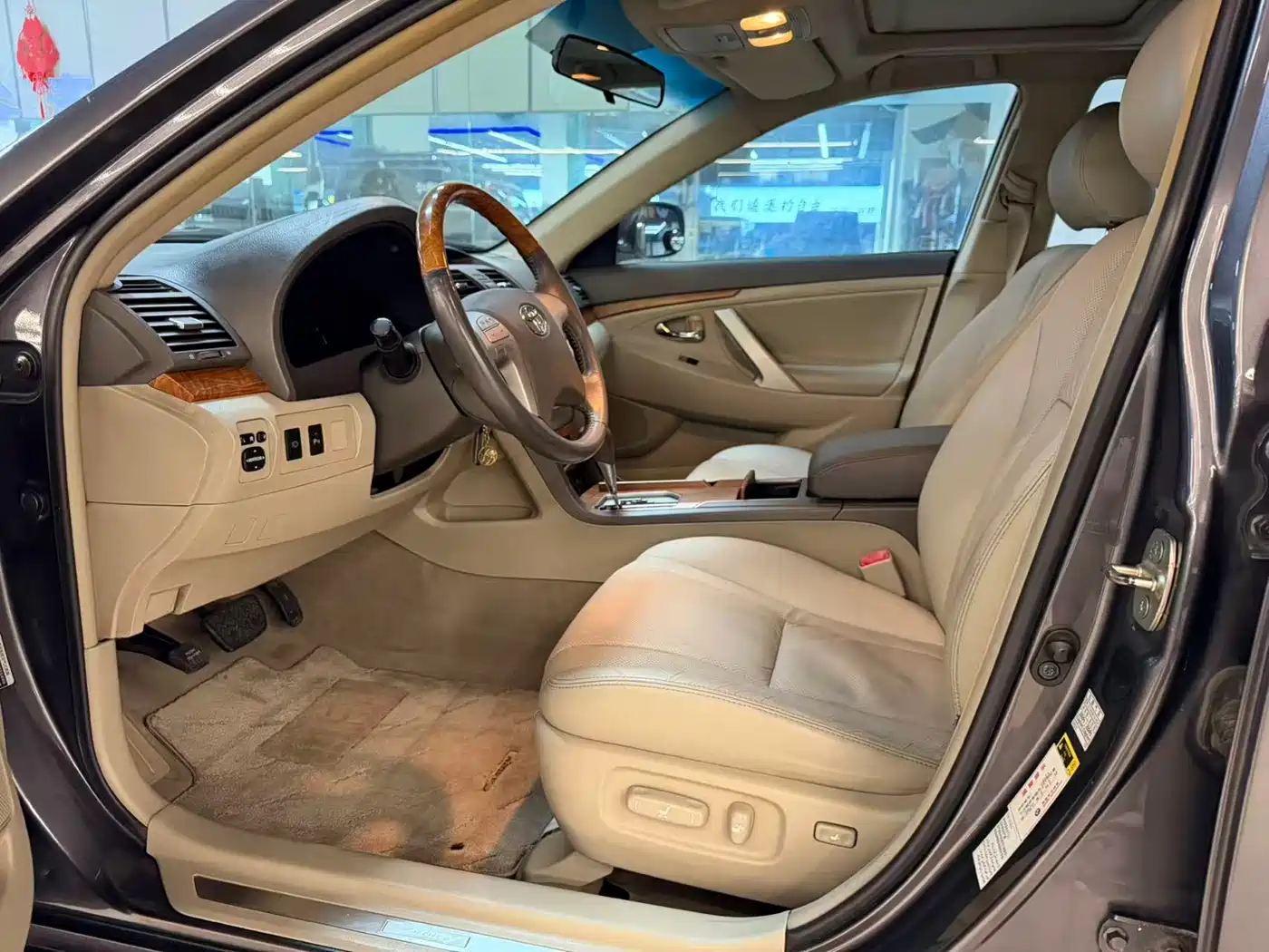 Toyota Camry 2009 Model 240G Luxury Edition фото 4
