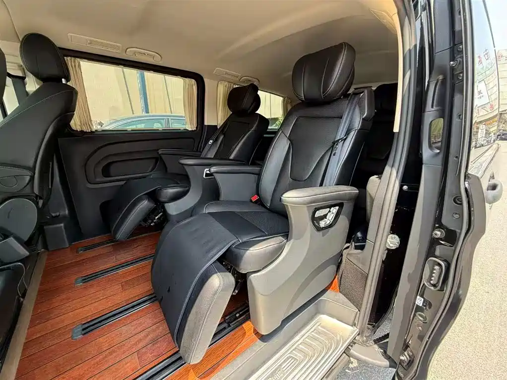 Mercedes-Benz Vito 2016 2.0T Business Edition фото 7