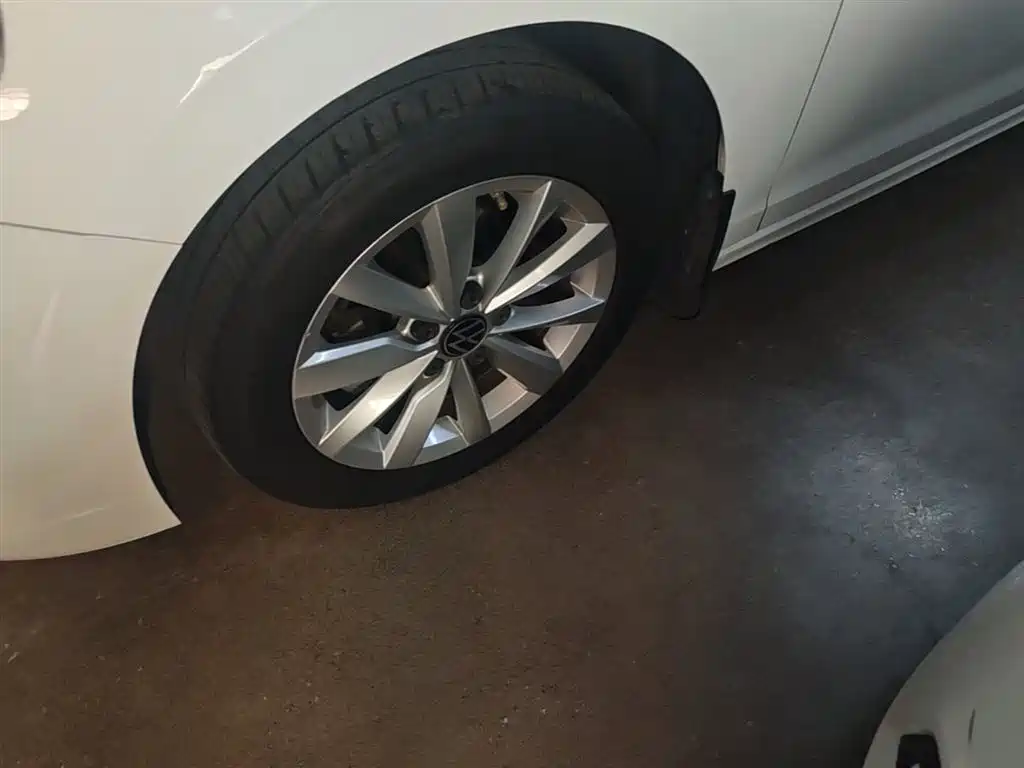 Volkswagen Bora 2021 1.5L Automatic Elite Smart Edition фото 23