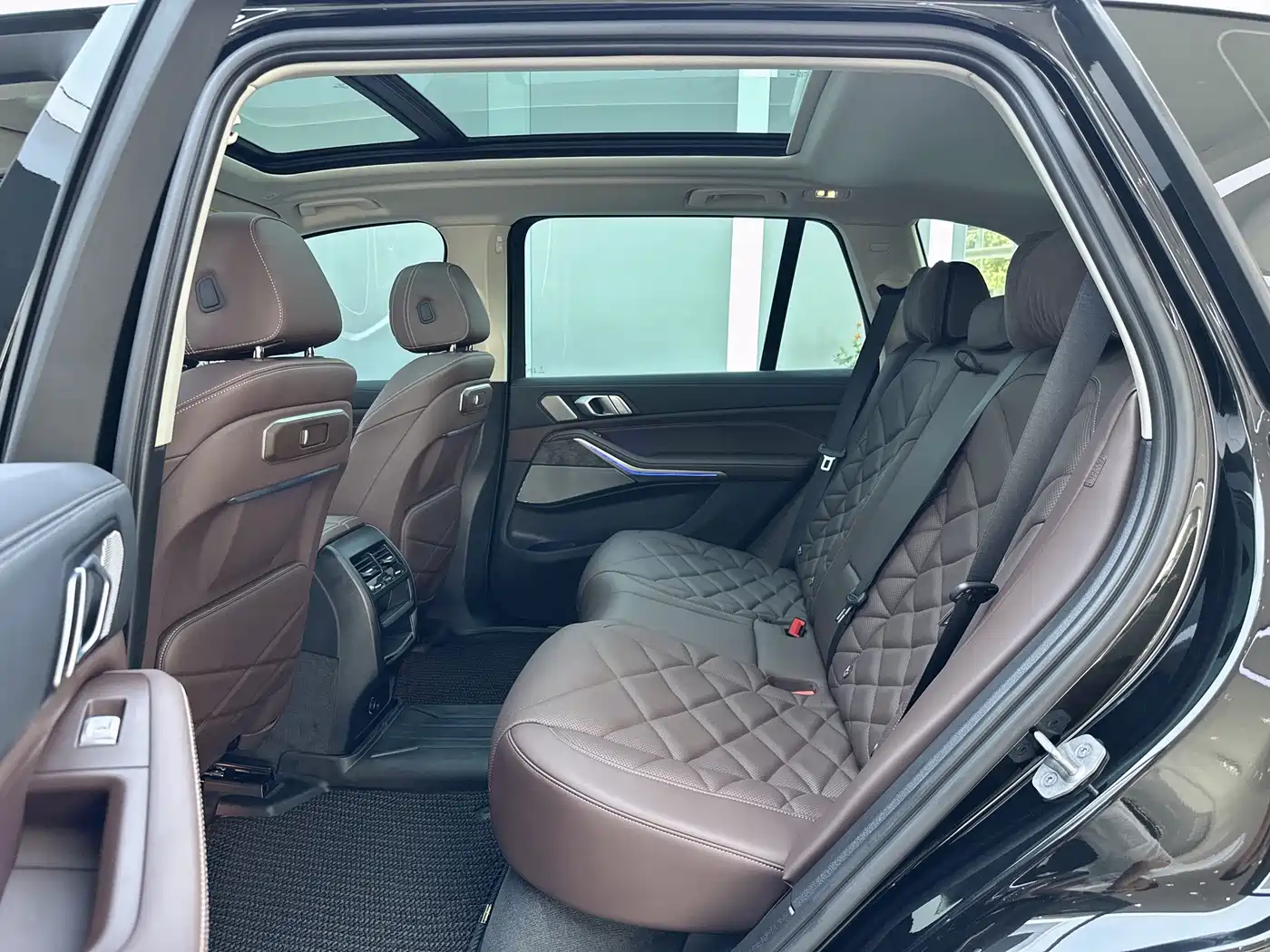 BMW X5 2023 xDrive 30Li Premium M Sport Package фото 14