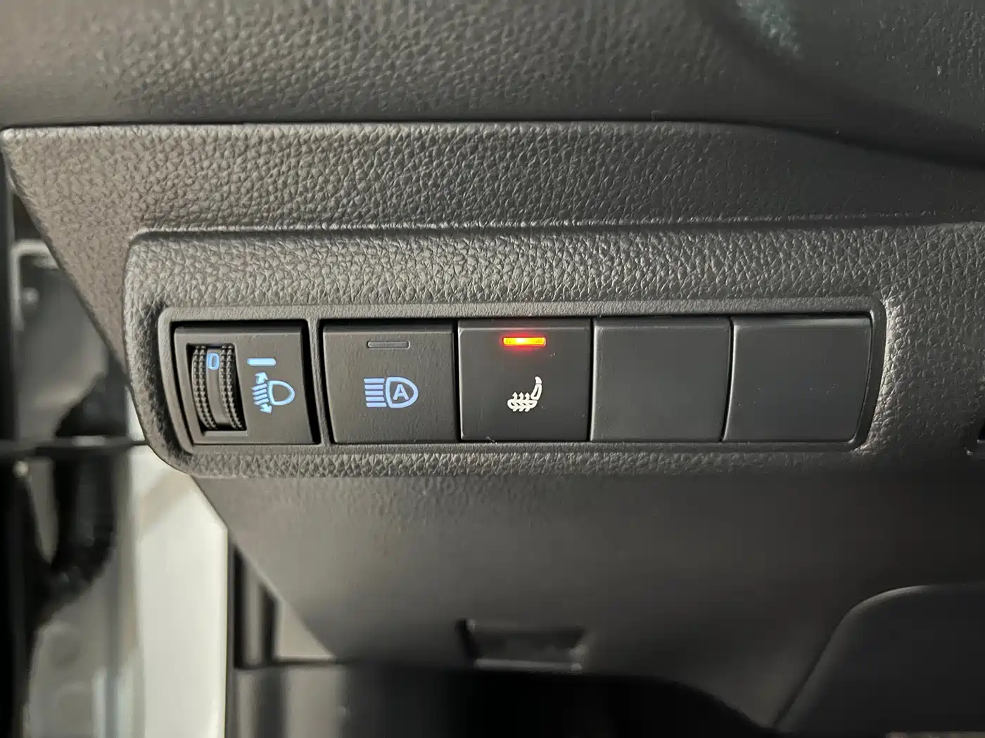 Toyota Corolla 2022 1.2T S-CVT Pioneer PLUS Edition фото 16