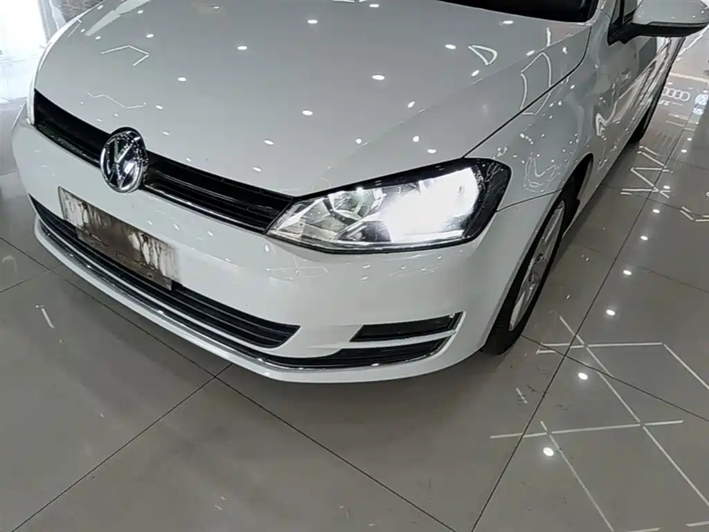 Volkswagen Golf 2014 1.4TSI Automatic Comfort фото 24