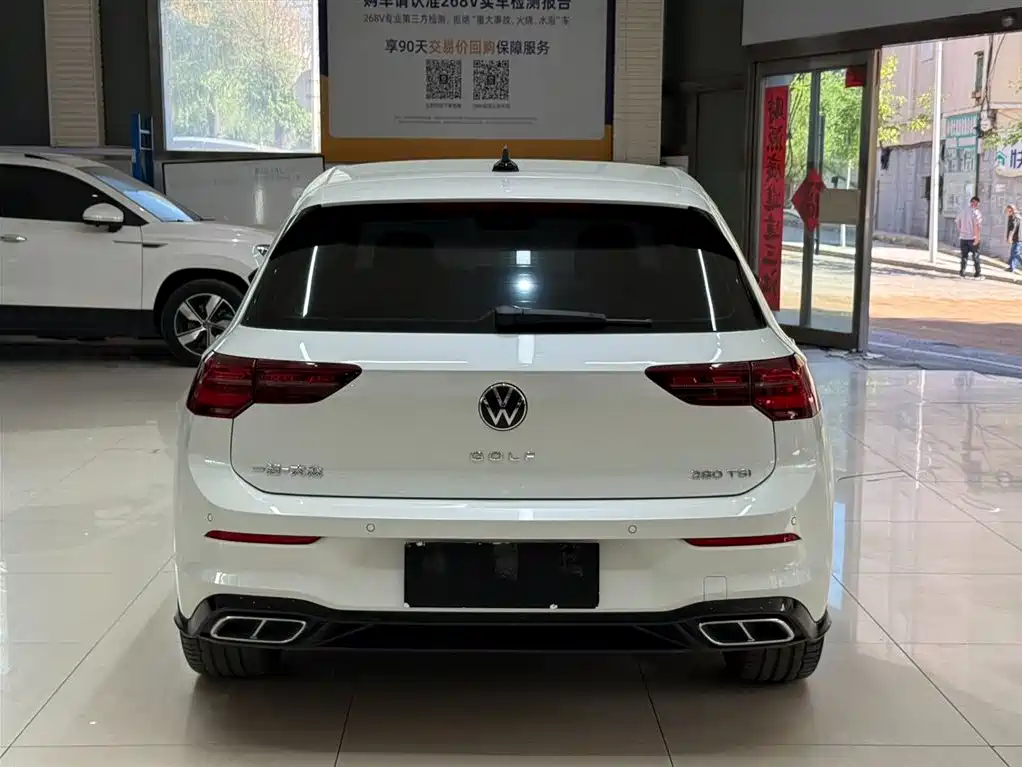 Volkswagen Golf 2021 280TSI DSG R-Line фото 5