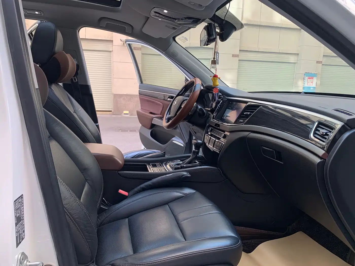 GAC Trumpchi Trumpchi GS8 2017 320T 2WD Luxury Smart Connect (7-seater) фото 12