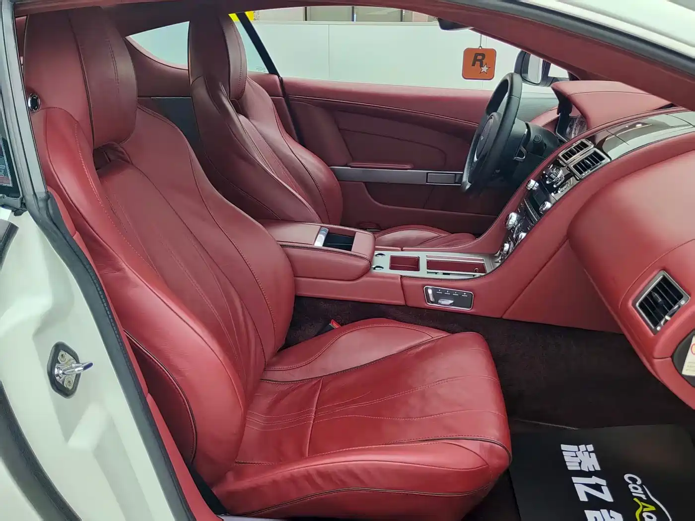 Aston Martin DB9 2013 2013 6.0L Coupe