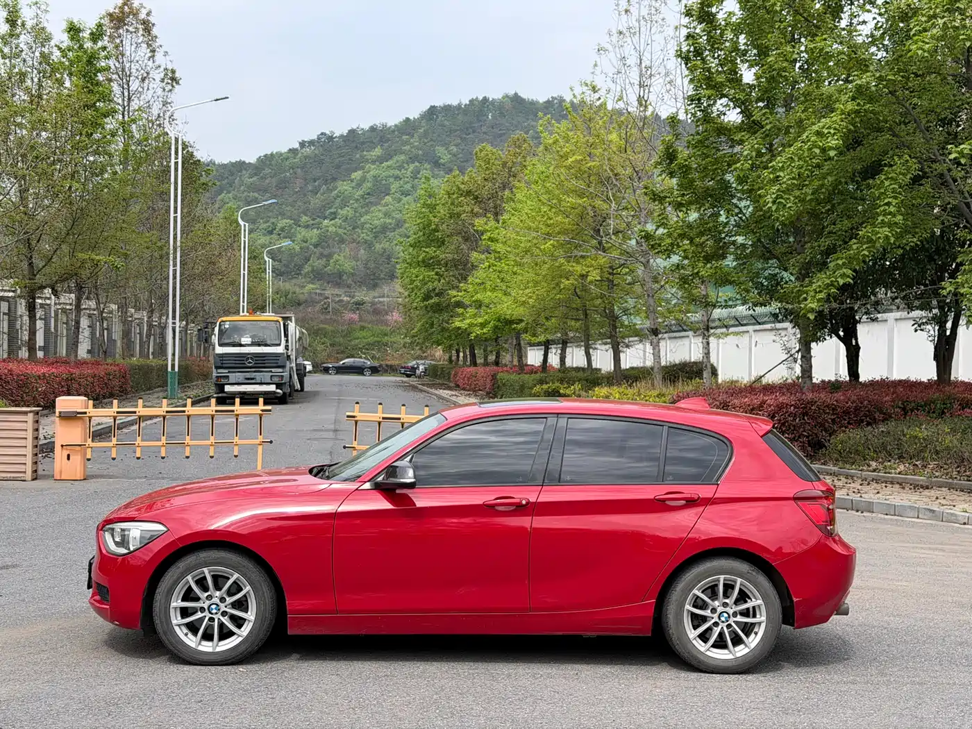 BMW 1 Series (Import) 2013 Facelift 118i Leading Model фото 13