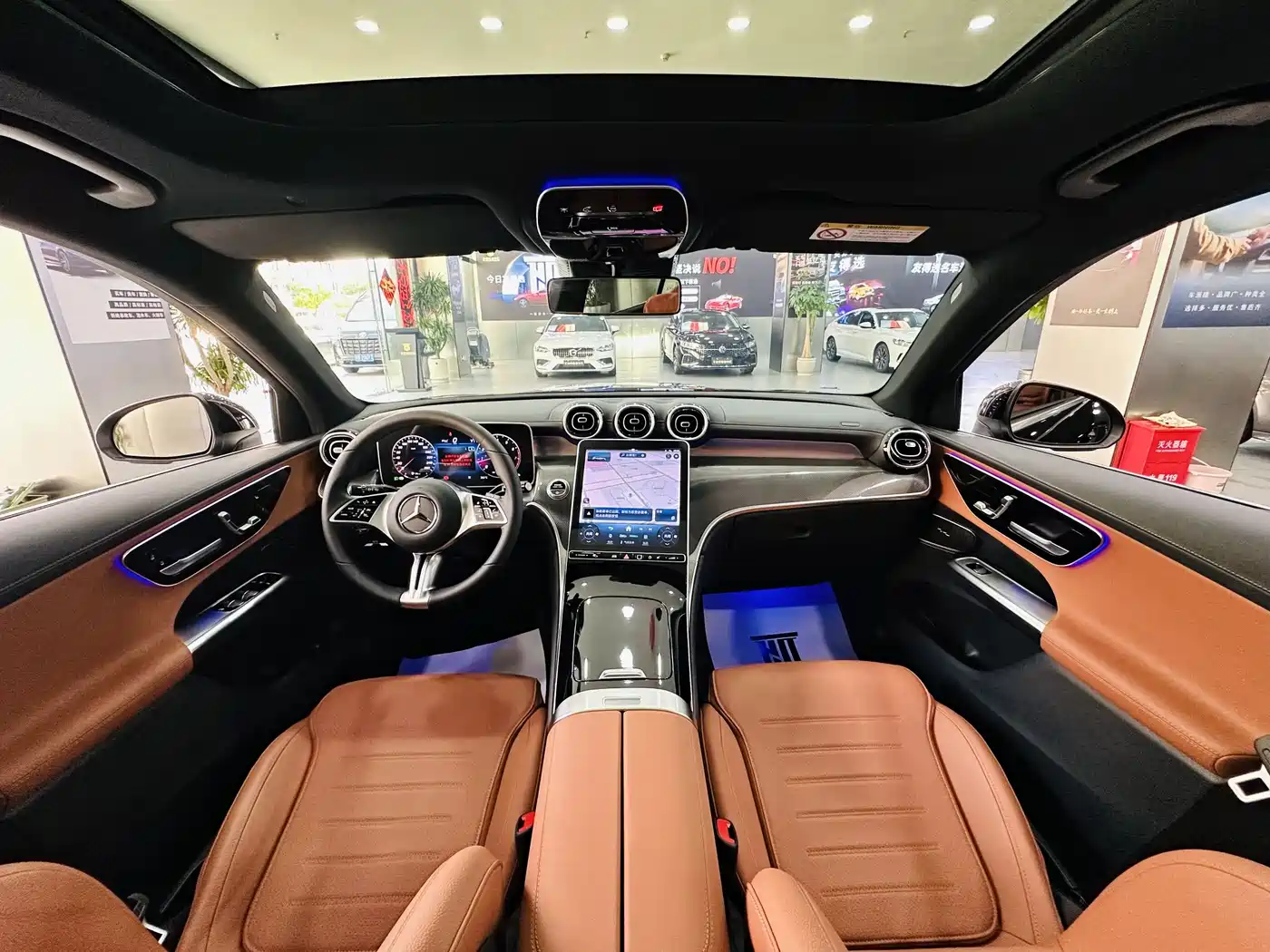 Mercedes-Benz GLC 2024 GLC 260 L 4MATIC Dynamic 5-seater фото 4