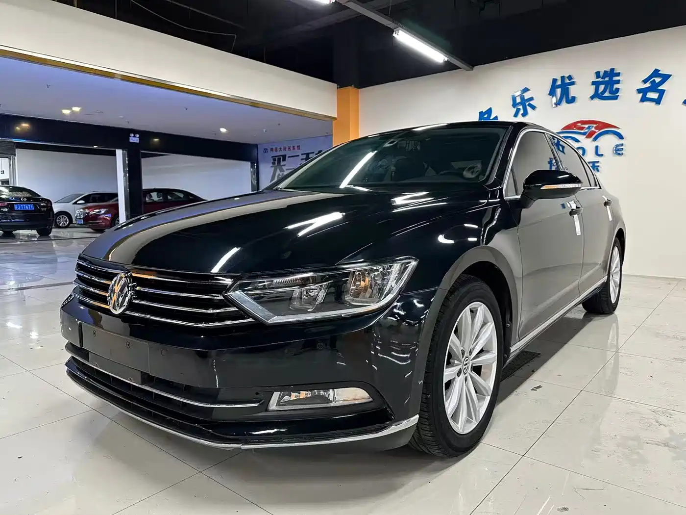 Volkswagen Magotan 2018 330TSI DSG Leading