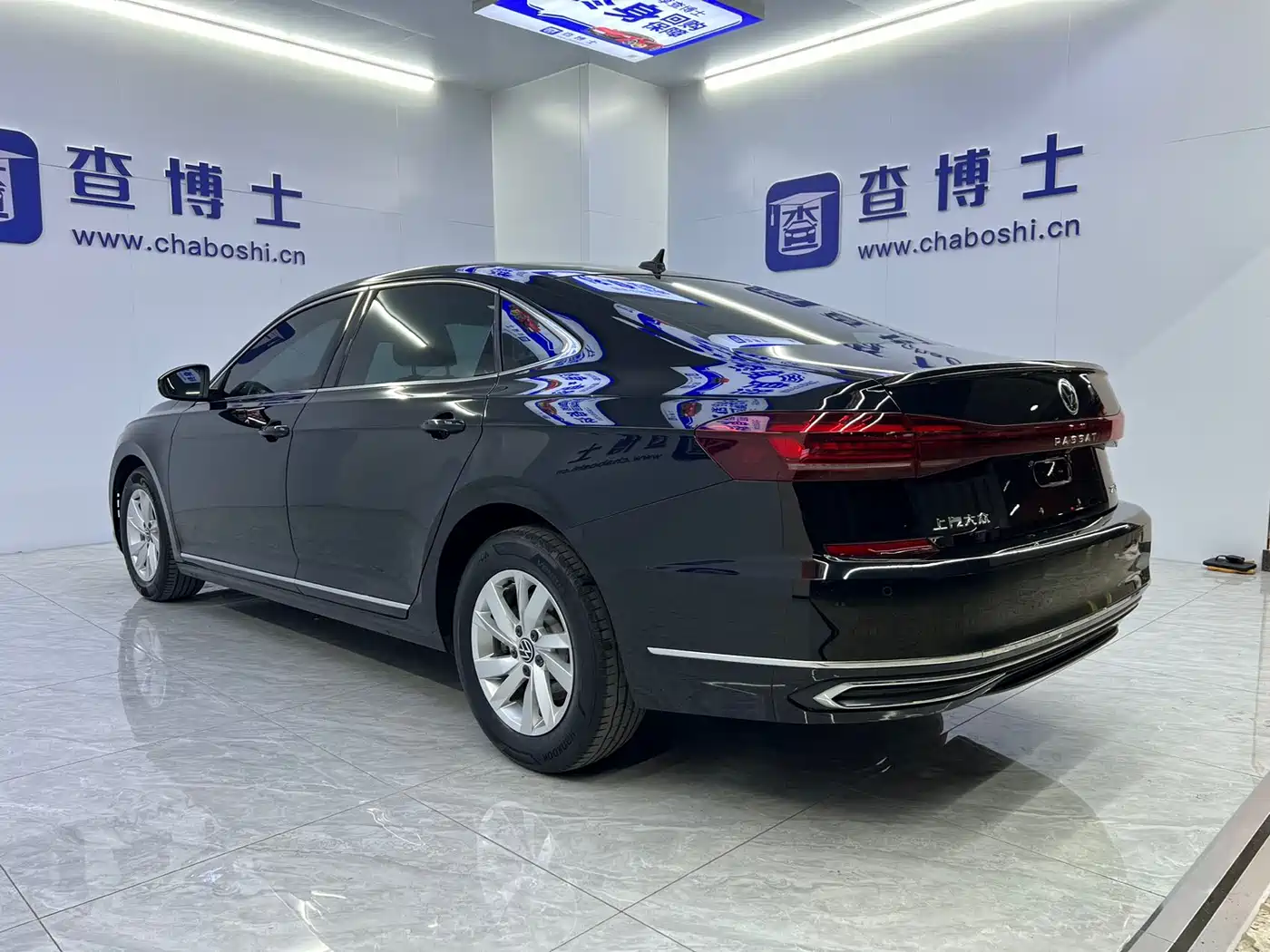 Volkswagen Passat 2023 Facelift 280TSI Business Edition фото 18
