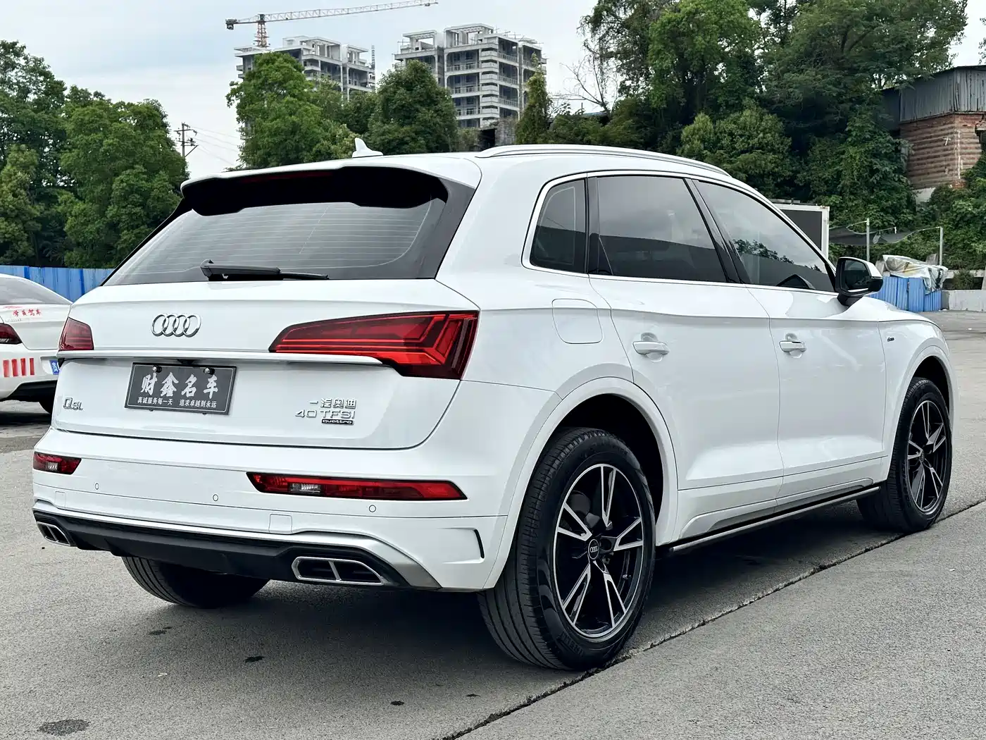 Audi Q5L 2024 Model 40 TFSI Fashion Dynamic фото 11