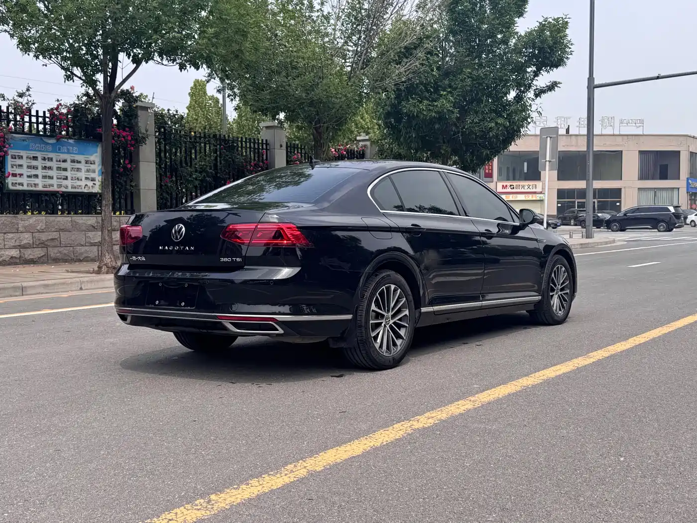 Volkswagen Magotan 2020 380TSI DSG Luxury фото 9
