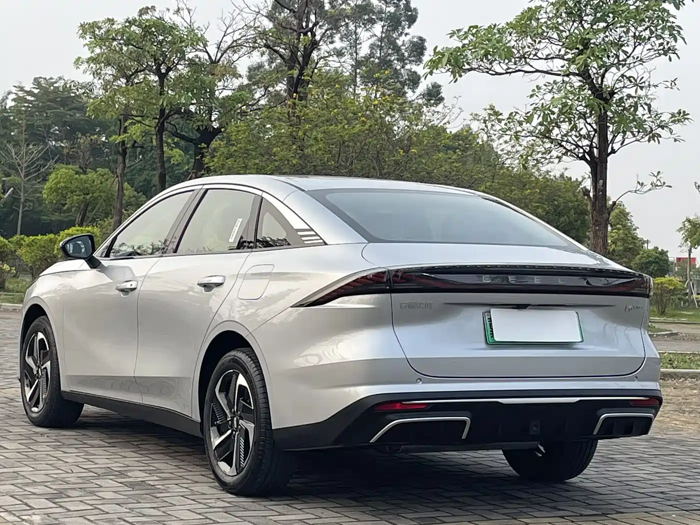 GEELY GALAXY GALAXY L6