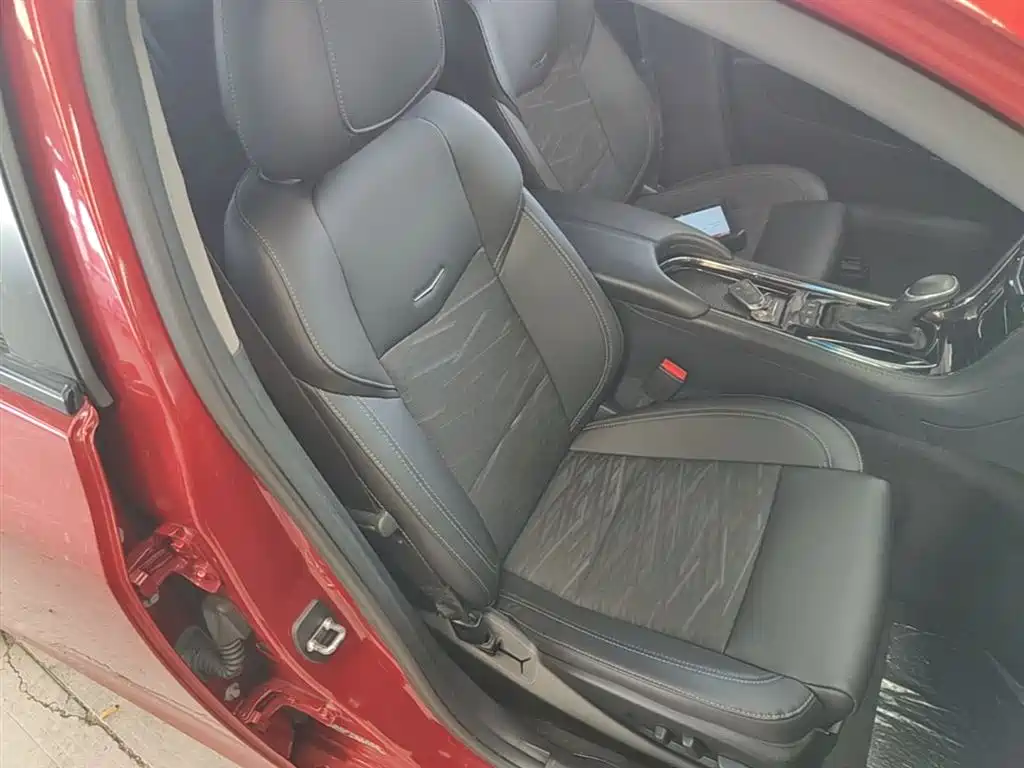 Cadillac ATS-L 2017 28T Technology фото 25