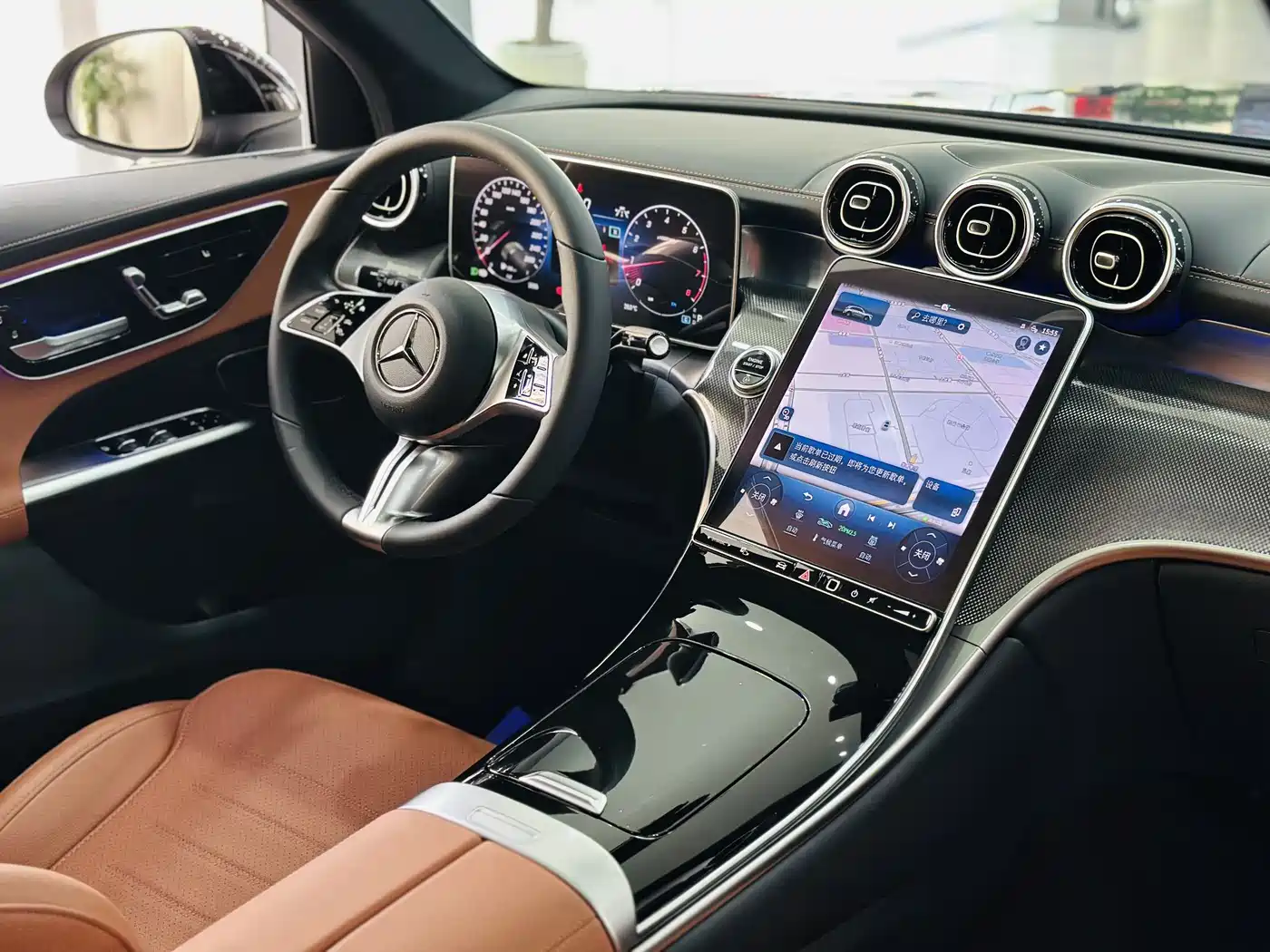 Mercedes-Benz GLC 2024 GLC 260 L 4MATIC Dynamic 5-seater фото 12