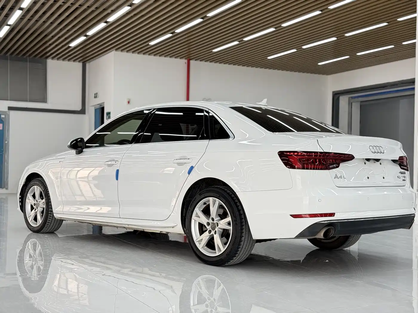 Audi A4L 2018 30th Anniversary 40 TFSI Progressive фото 9