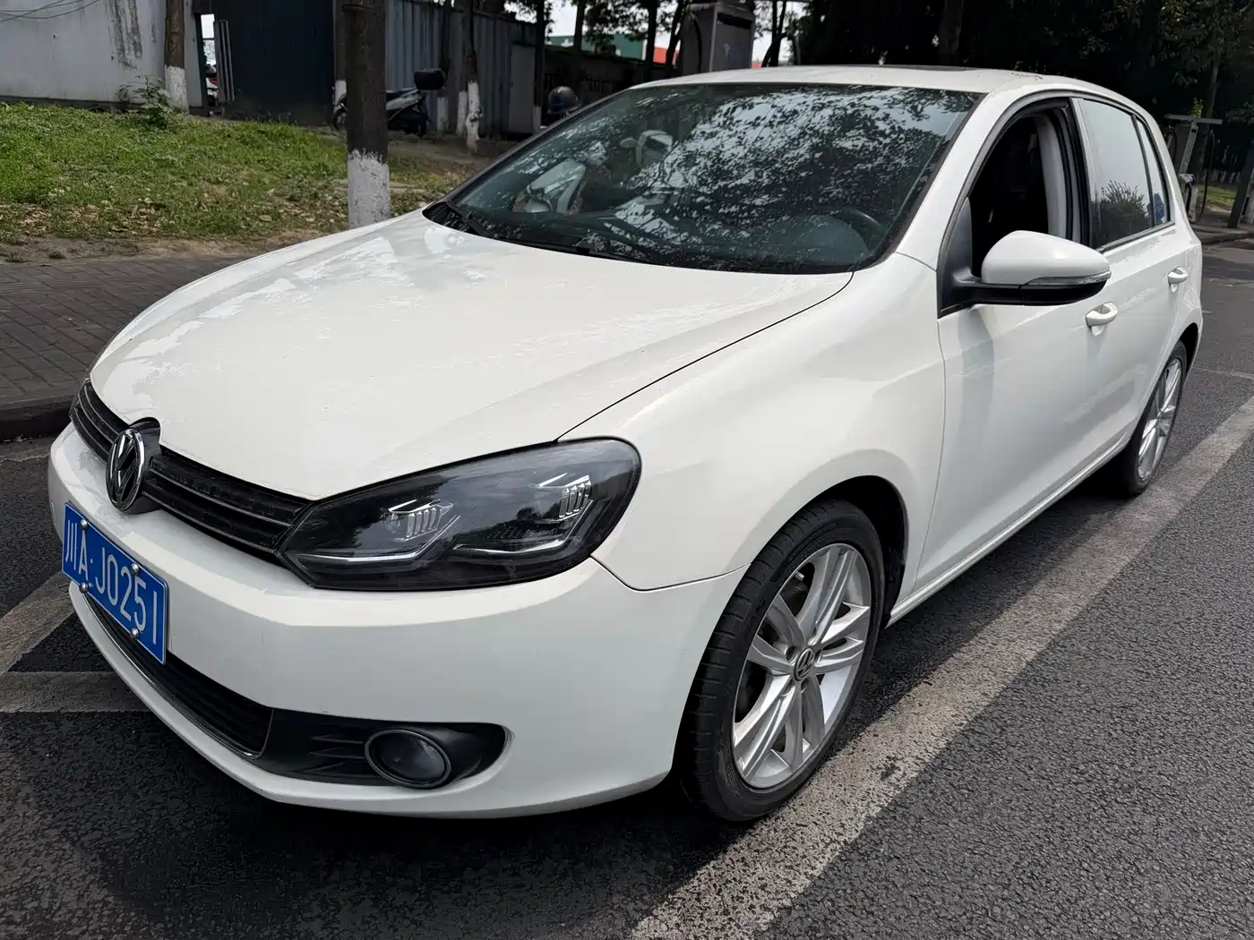 Volkswagen Golf 2012 1.4TSI Automatic Luxury