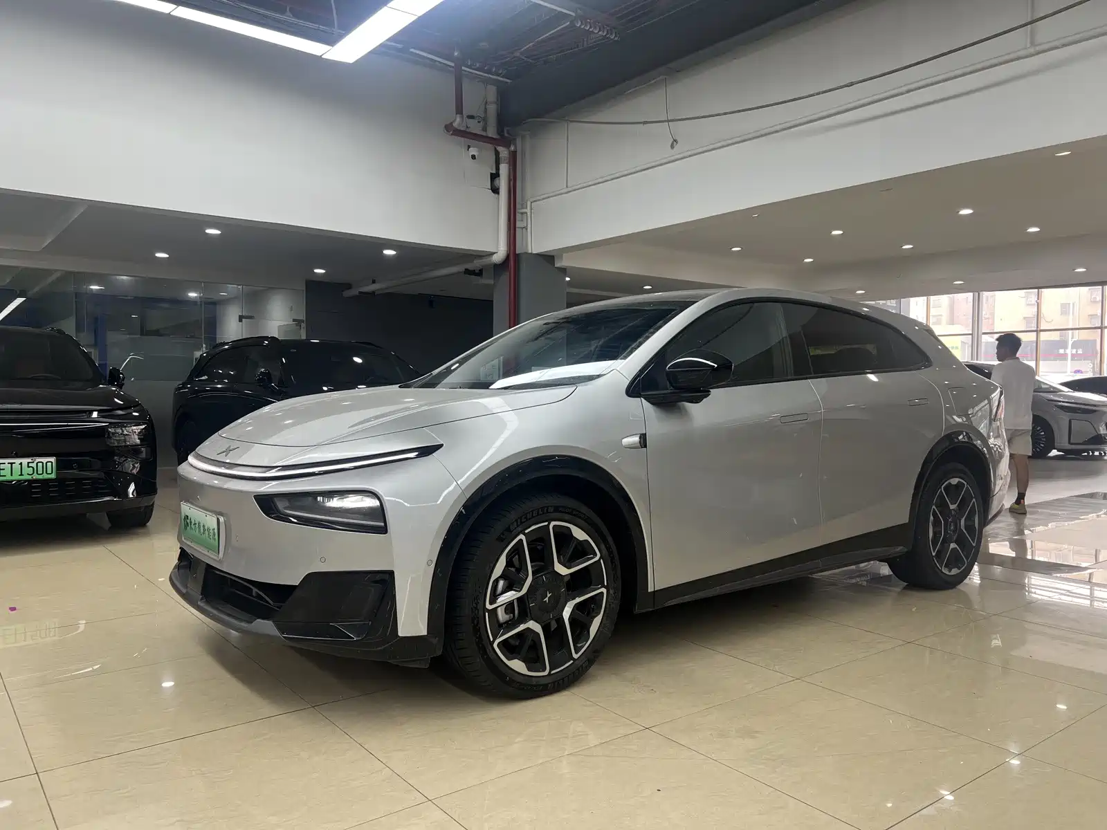 Фото 2 - XPeng G7