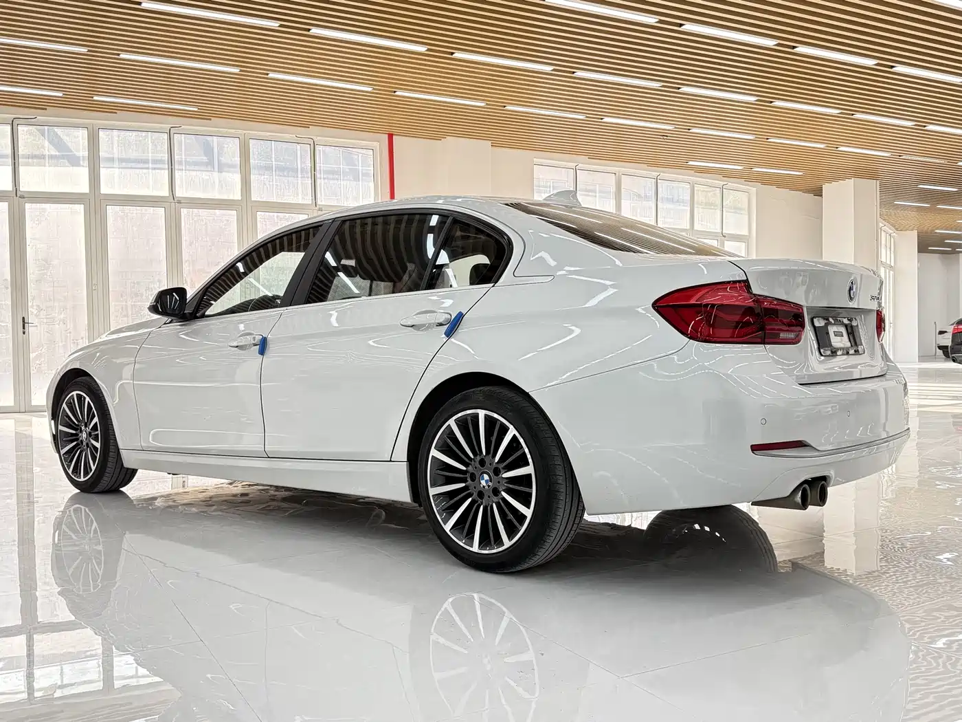 BMW 3 Series 2019 320Li Fashion Type фото 9