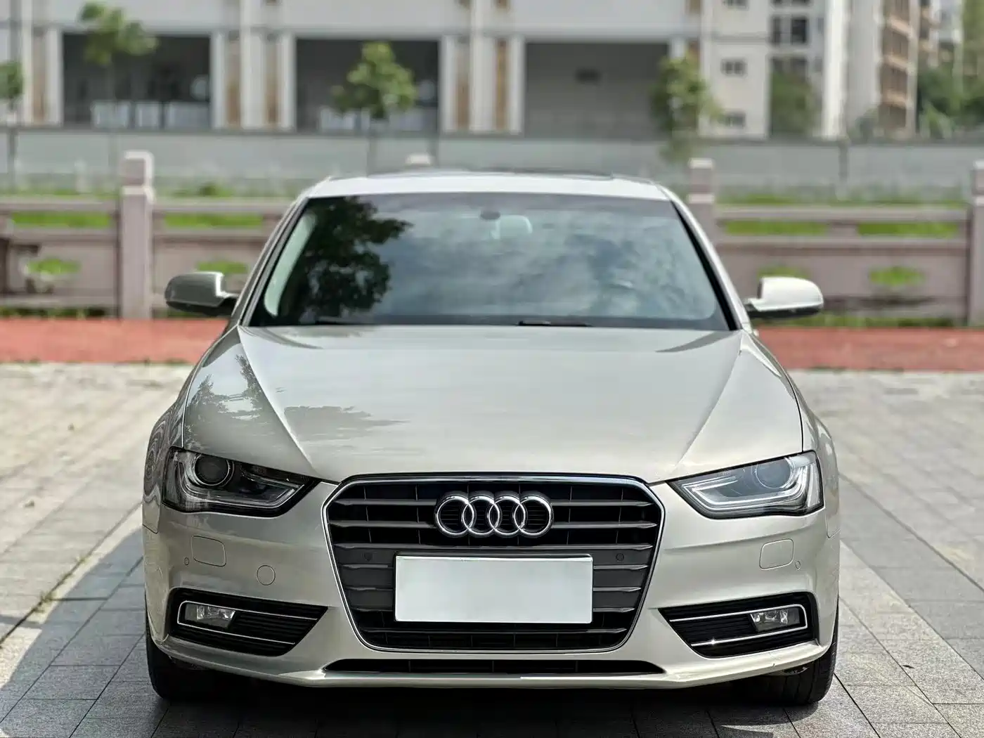 Audi A4L 2016 35 TFSI Automatic Technology фото 2