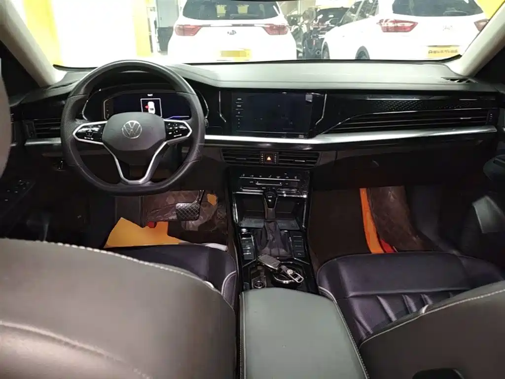 Volkswagen Passat 2024 330TSI Starlight Elite Edition фото 10