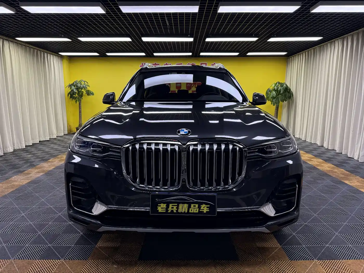 BMW X7 2019 xDrive40i Leading Luxury Package фото 2