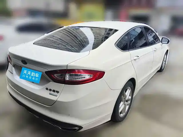 Ford Mondeo 2013 Model 1.5L GTDi180 Fashion — фото 2