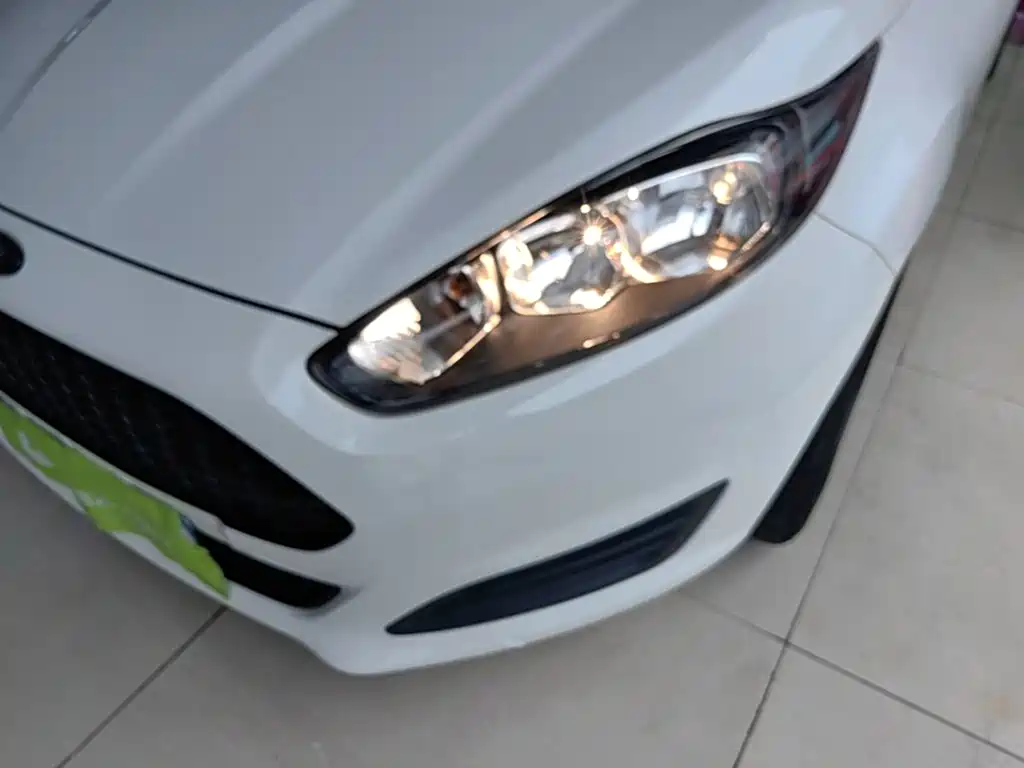 Ford Fiesta 2016 2013 Hatchback 1.5L Manual Trend