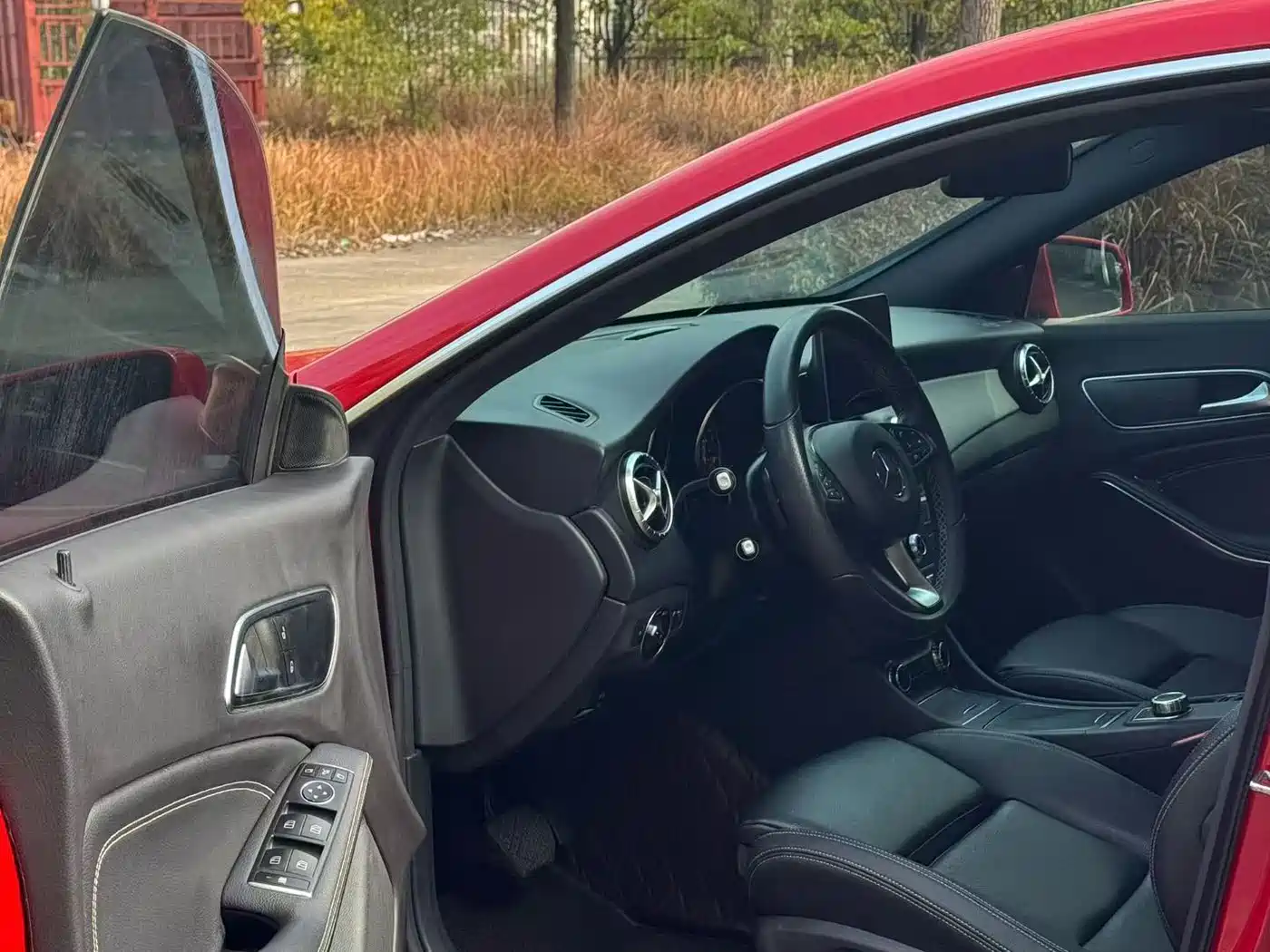 Mercedes-Benz CLA (Import) 2018 CLA 200 Dynamic Edition фото 6