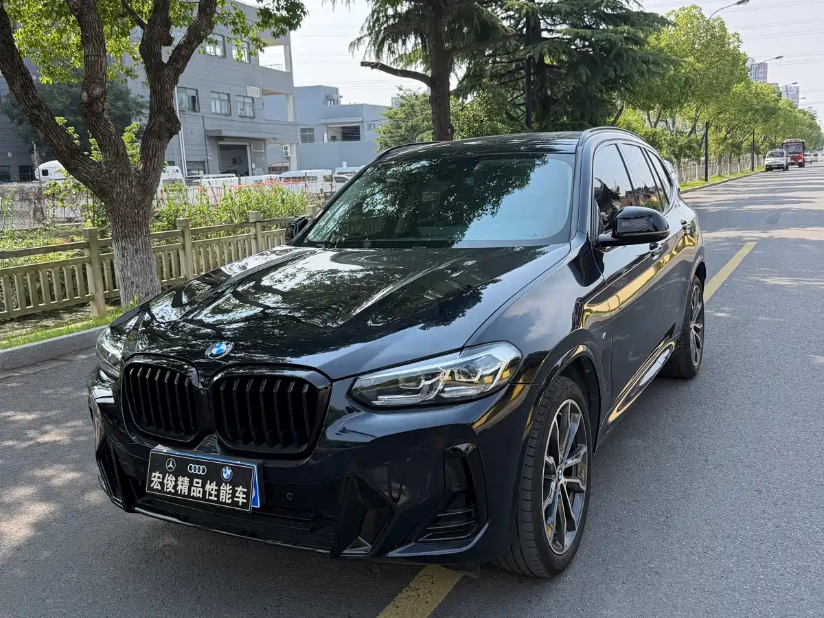BMW X3 2022 Facelift xDrive30i Leading M Shadow Edition фото 2