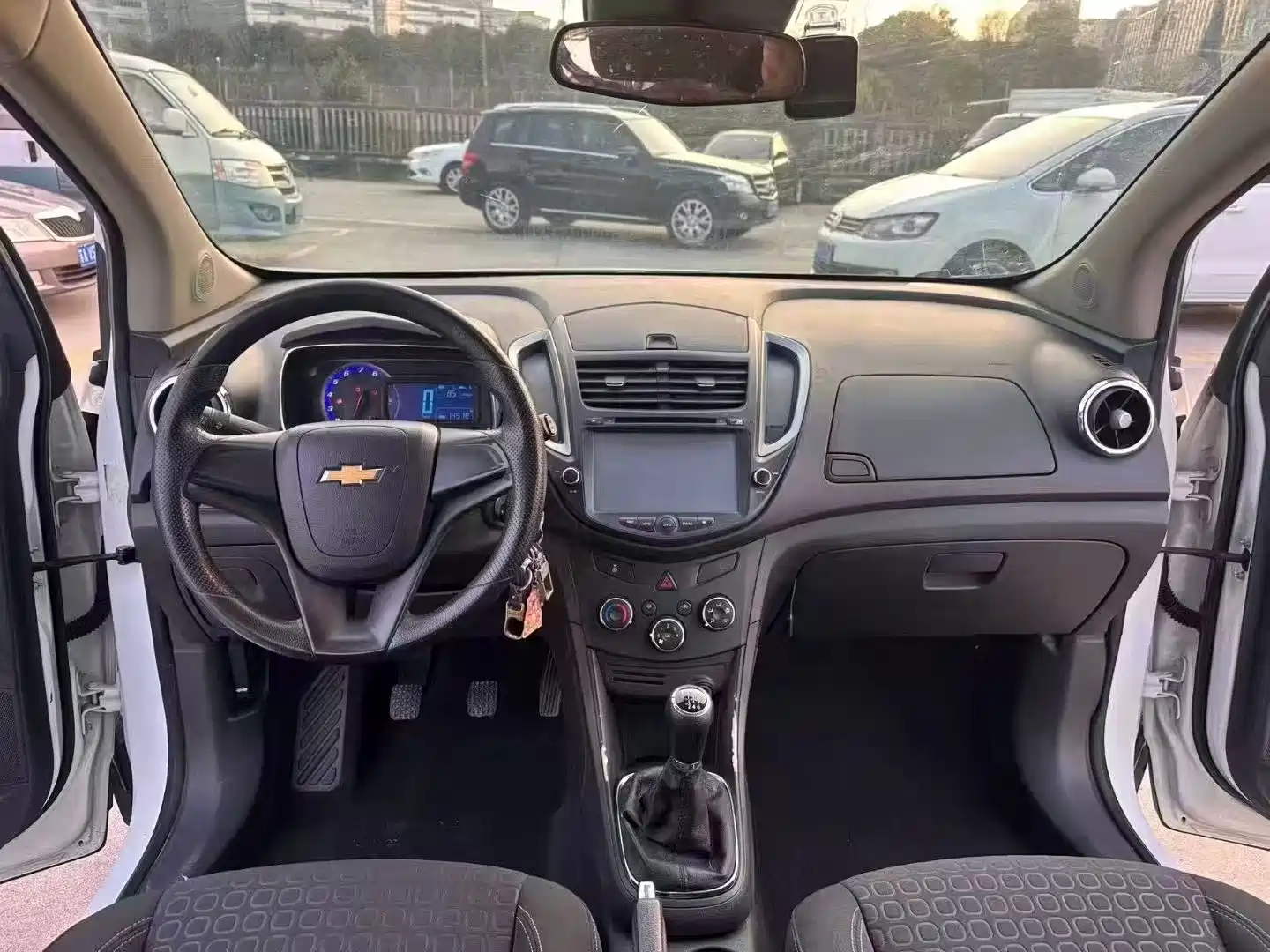 Фото 6 - Chevrolet Trax