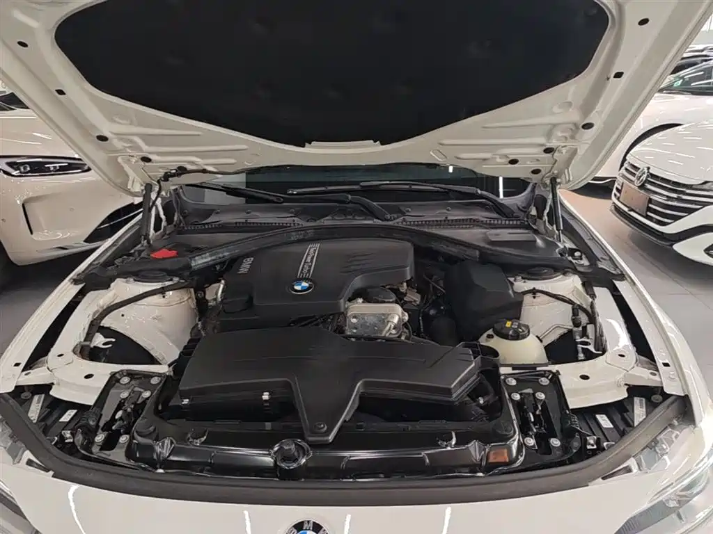 BMW 3 Series 2015 328i M Sport фото 20