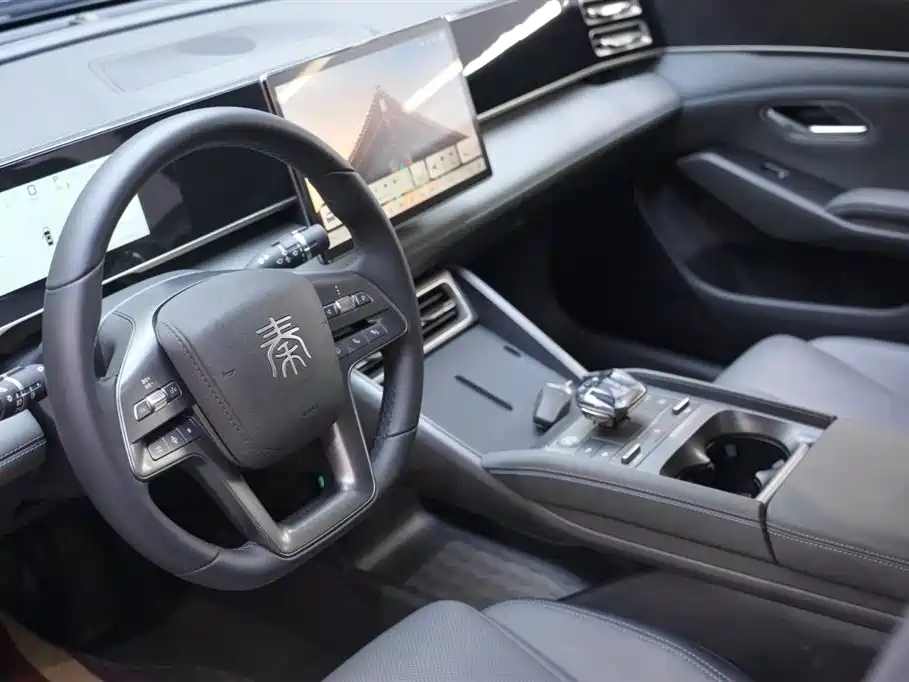 BYD Qin L 2025 DM-i Smart Drive Edition 80KM Leading фото 10