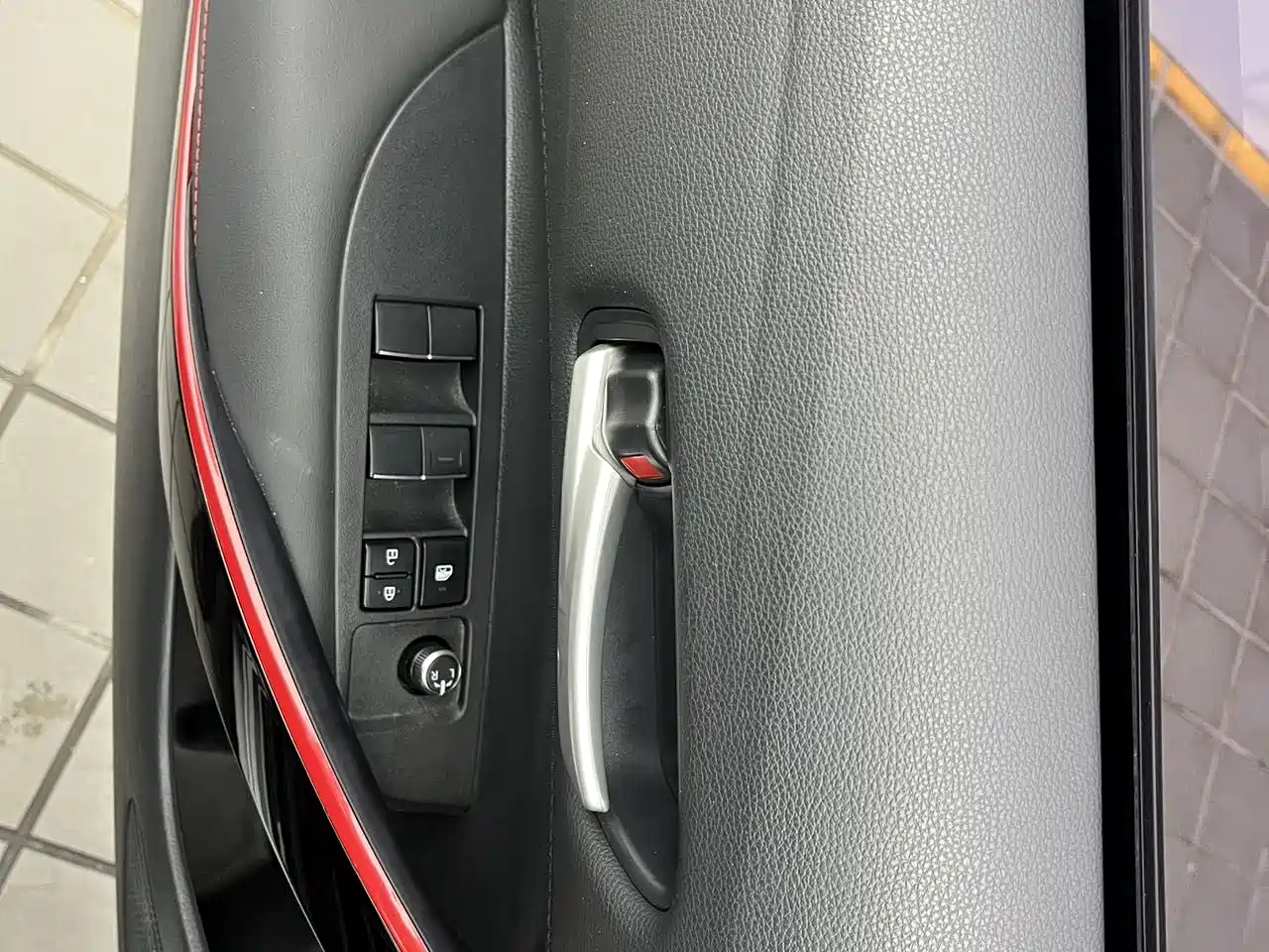 Toyota Levin 2022 185T CVT Sport Edition фото 16