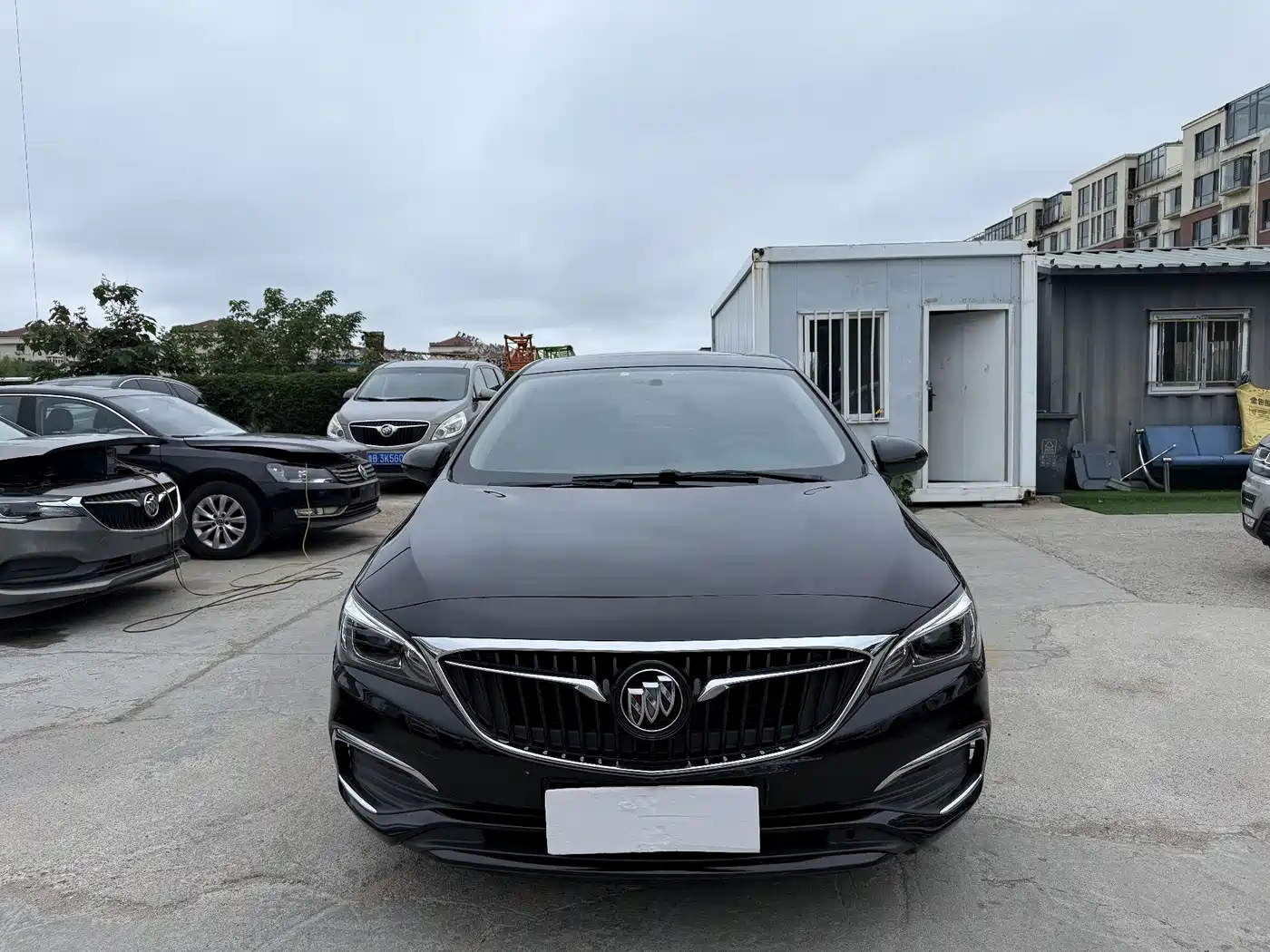 Buick Verano 2019 Sedan 15S Auto Leading фото 2