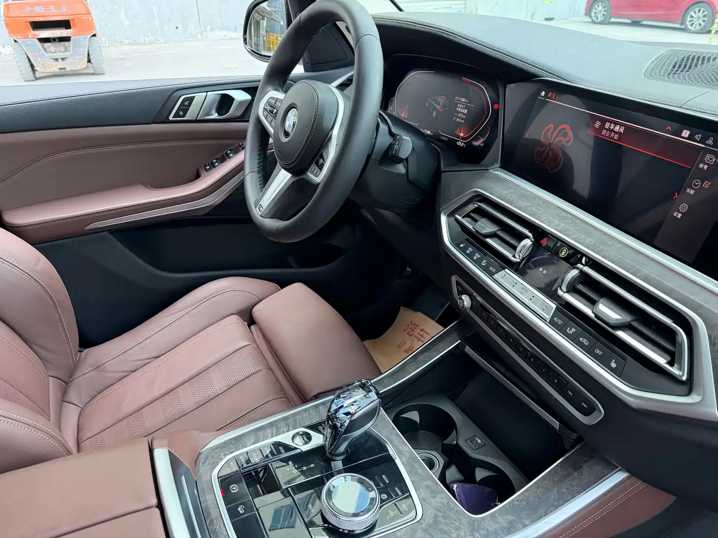 BMW X5 (Import) 2019 xDrive40i M Sport Package фото 13
