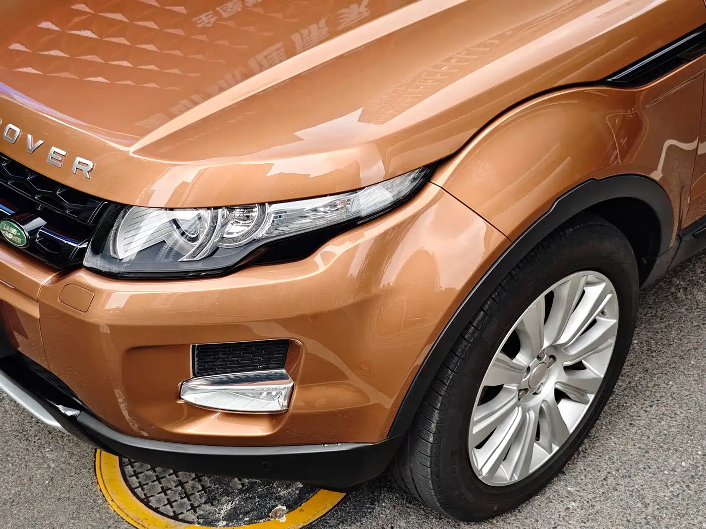 Land Rover Range Rover Evoque 2015 2.0T 5-Door Intelligent Edition фото 5