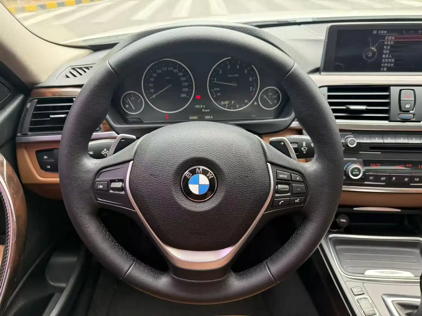 BMW 3 Series 2015 320Li Super Joy Luxury Design Package фото 14
