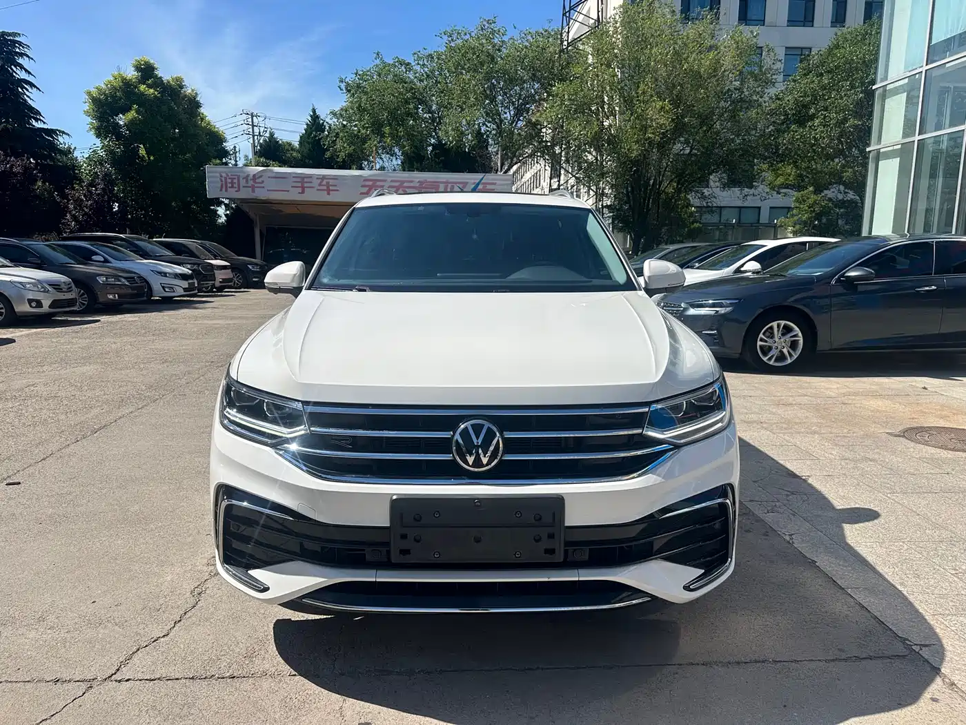 Volkswagen Tiguan L 2021 330TSI Automatic 2WD R-Line Premium фото 13