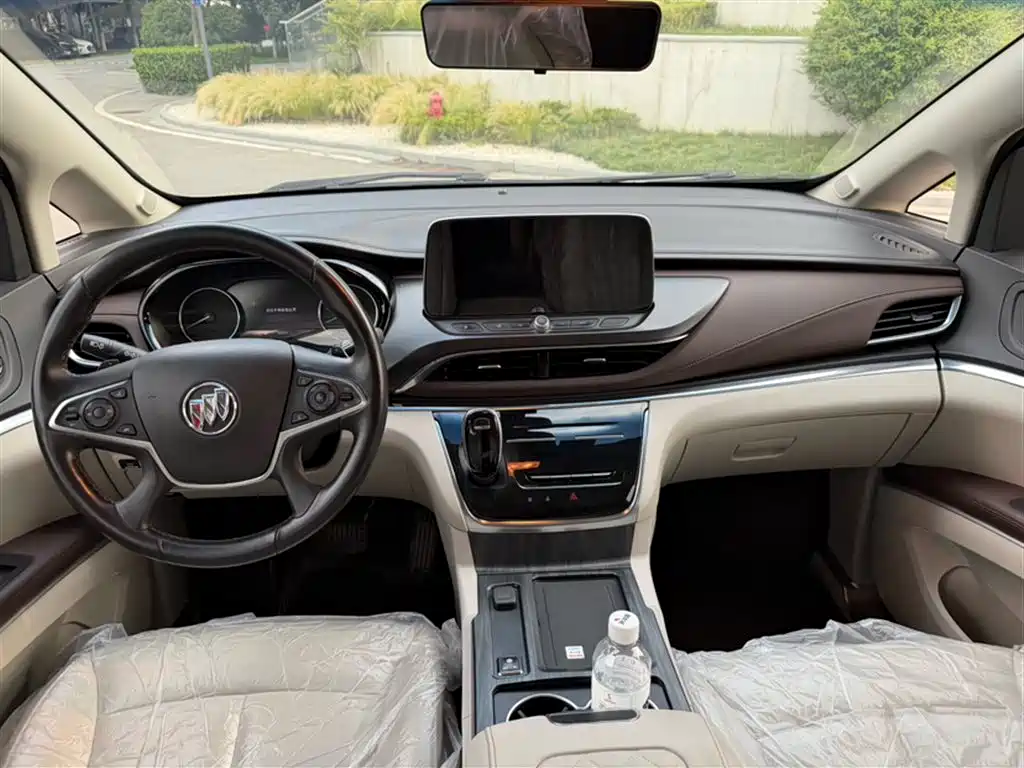 Buick GL8 2021 Land Business Class 652T Premium фото 17