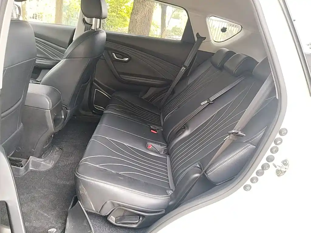 Jetour X70M 2021 2021 1.5T Manual Urban Partner 5-seater